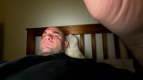 jaybee0986 online show from April 27, 2026, 2:31 am