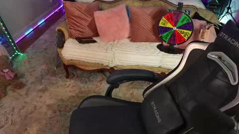 JennyBlighe online show from March 15, 2026, 6:14 pm