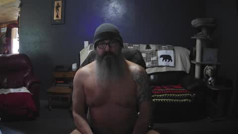 Grand Zaddy or Jay its casual online show from September 13, 2025, 7:24 pm