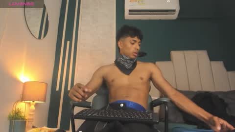 jaycobblack1 online show from January 10, 2026, 4:58 am