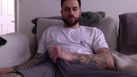 jayg333 online show from March 6, 2026, 2:13 pm