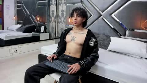 Jay Taylor online show from April 21, 2026, 12:00 pm