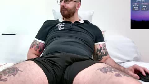 Snapshot of jayxcee_official chatting on January 12, 2025, 4:31 am jayxcee OFFICIAL online show from January 12, 2025, 4:31 am