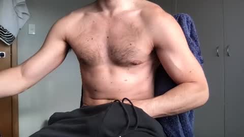 jayyyxxxxxx_______ online show from July 18, 2026, 9:40 pm