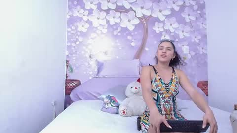 jazmy and star online show from May 21, 2026, 7:43 pm