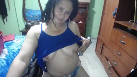 jazmim online show from February 3, 2025, 1:30 am