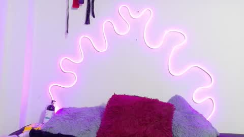 JazminePark online show from December 22, 2025, 7:27 am