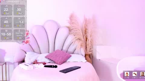 Snapshot of jazminn_01 chatting on July 7, 2026, 4:15 am Jazmin online show from July 7, 2026, 4:15 am