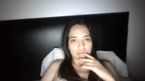 Snapshot of jazminojeda chatting on April 21, 2026, 4:52 am jazminojeda online show from April 21, 2026, 4:52 am