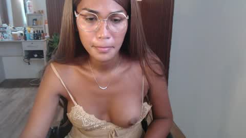 Snapshot of jazz0295 chatting on May 11, 2026, 5:35 am jasmine online show from May 11, 2026, 5:35 am