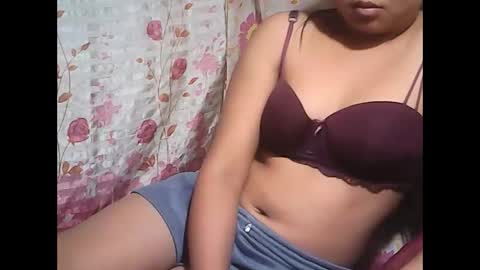 Snapshot of jazzy_lady2025 chatting on November 27, 2025, 2:41 pm jazzy_lady2025 online show from November 27, 2025, 2:41 pm