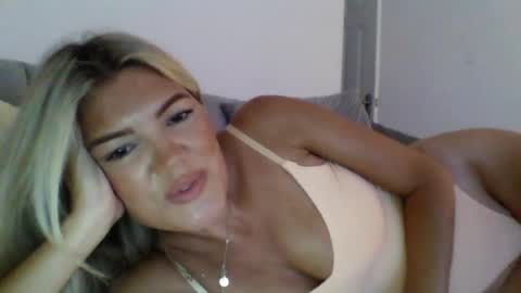 Snapshot of jazzypink86 chatting on July 21, 2026, 7:05 pm jazzypink86 online show from July 21, 2026, 7:05 pm