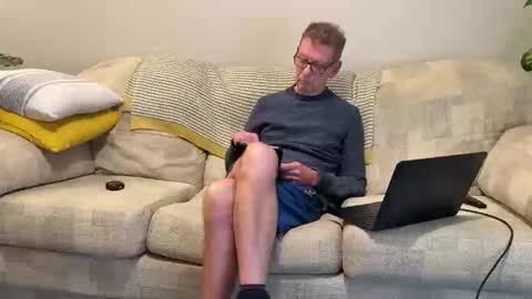 Snapshot of jcar57 chatting on October 26, 2025, 5:41 pm Jon online show from October 26, 2025, 5:41 pm