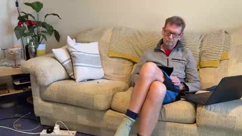 Snapshot of jcar57 chatting on February 22, 2026, 4:05 pm Jon online show from February 22, 2026, 4:05 pm