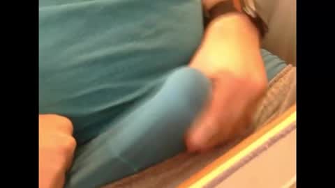 jcdogg11 online show from October 23, 2025, 4:28 pm