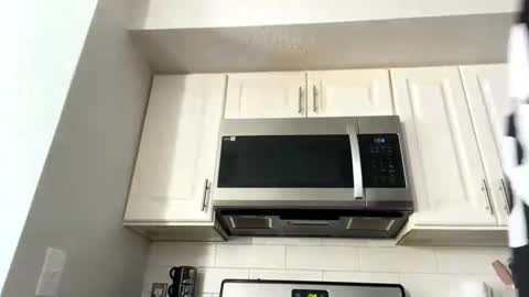 Snapshot of jchampagnepapi chatting on February 11, 2025, 7:48 pm jchampagnepapi online show from February 11, 2025, 7:48 pm