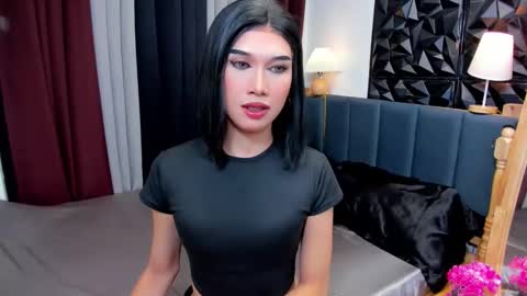 jchugecock online show from November 8, 2025, 2:50 pm