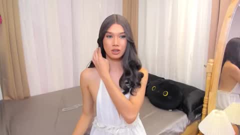 jchugecock online show from November 19, 2025, 6:46 am