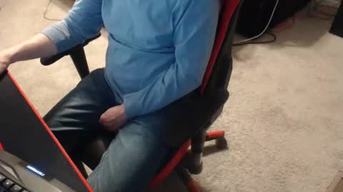 Jim online show from February 5, 2025, 11:06 pm