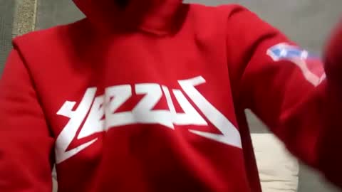 Snapshot of jd_studmuffin chatting on December 11, 2024, 9:01 pm Angel online show from December 11, 2024, 9:01 pm