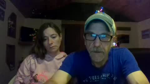 Snapshot of jdgiddy69 chatting on December 19, 2025, 11:12 pm jdgiddy69 online show from December 19, 2025, 11:12 pm