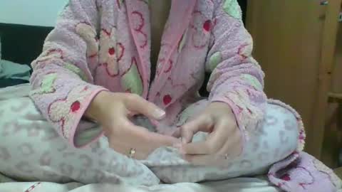 Snapshot of je_melody chatting on February 10, 2025, 5:30 pm EJ Melody online show from February 10, 2025, 5:30 pm