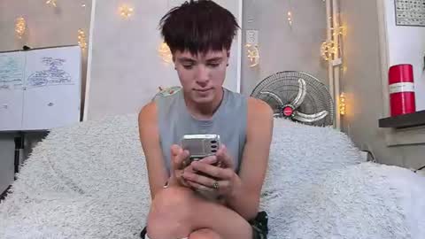 Snapshot of jealousangel chatting on August 1, 2026, 9:03 pm Angel online show from August 1, 2026, 9:03 pm