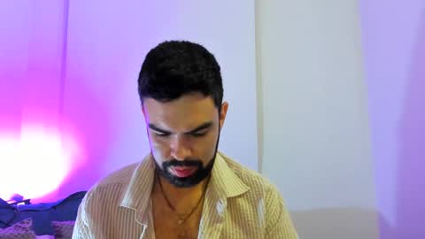 Snapshot of jean_cavalli chatting on January 16, 2025, 3:02 am Jean cavalli online show from January 16, 2025, 3:02 am