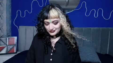 Jean online show from June 3, 2026, 8:03 pm