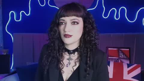 Jean online show from July 10, 2026, 7:38 pm