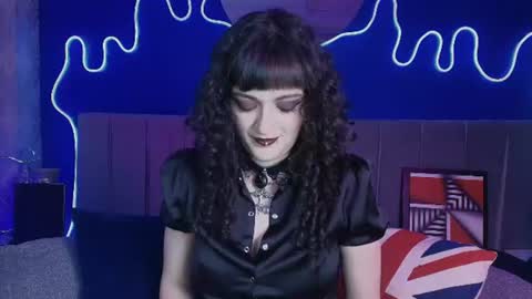 Jean online show from July 16, 2026, 7:31 pm