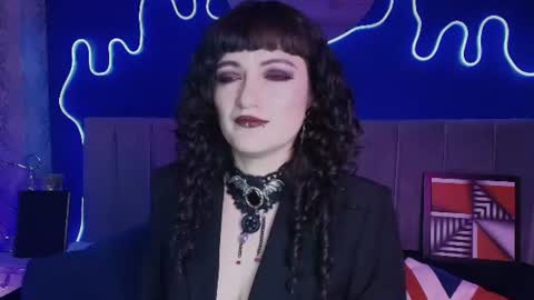 Jean online show from July 21, 2026, 7:49 pm