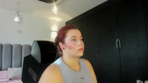 Snapshot of jeannewilliams_ chatting on May 16, 2026, 12:48 pm Jeanne Williams online show from May 16, 2026, 12:48 pm