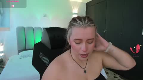 Jeanne Williams online show from July 22, 2026, 1:25 pm