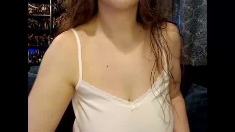 Snapshot of jeannie_69_andahalf chatting on March 27, 2026, 3:34 pm jeannie_69_andahalf online show from March 27, 2026, 3:34 pm