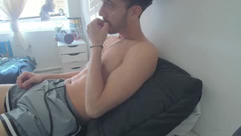 Snapshot of jeanpierbello7 chatting on April 24, 2026, 4:20 pm jean pier bello Silva online show from April 24, 2026, 4:20 pm