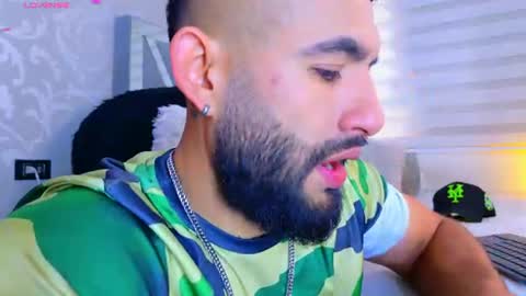 jeanpoolsex online show from July 27, 2026, 1:18 pm