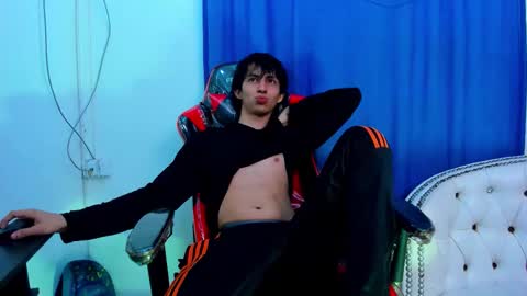 Snapshot of jeanram18 chatting on September 21, 2025, 11:12 am JEAN online show from September 21, 2025, 11:12 am