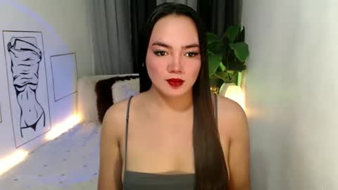 Jeanwants2play online show from September 23, 2025, 8:45 pm