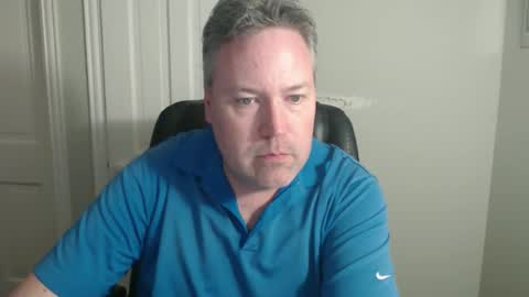 JE online show from November 2, 2025, 12:13 am