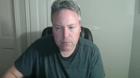 JE online show from November 23, 2025, 8:14 am