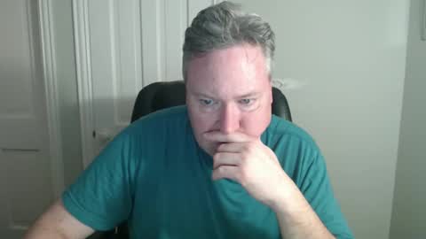 JE online show from January 18, 2026, 3:43 am