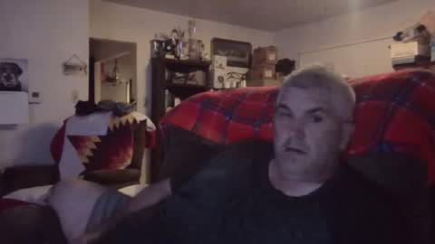 Snapshot of jecko71 chatting on March 14, 2026, 2:28 am dadbody71 online show from March 14, 2026, 2:28 am