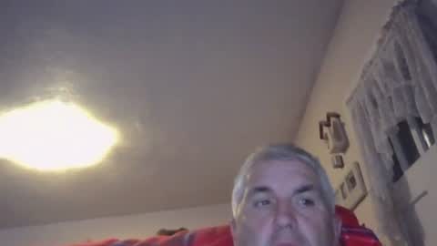 Snapshot of jecko71 chatting on June 10, 2026, 2:34 am dadbody71 online show from June 10, 2026, 2:34 am