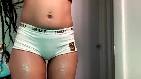 jeddahdolly online show from January 25, 2025, 8:10 pm