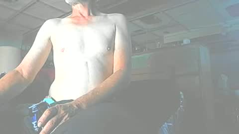 jedishy925585 online show from June 20, 2026, 8:22 pm