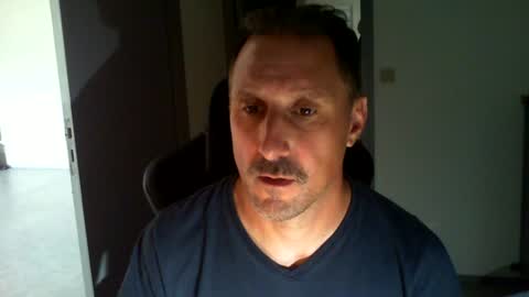 Snapshot of jef74700 chatting on August 3, 2026, 8:02 am Jrme online show from August 3, 2026, 8:02 am