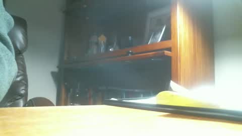 Snapshot of jeffbte315 chatting on March 8, 2025, 2:34 am jeffbate online show from March 8, 2025, 2:34 am