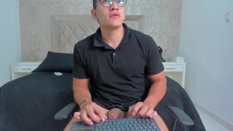 Jeff online show from February 2, 2025, 3:49 pm