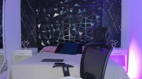 Jeff online show from October 6, 2025, 8:06 pm